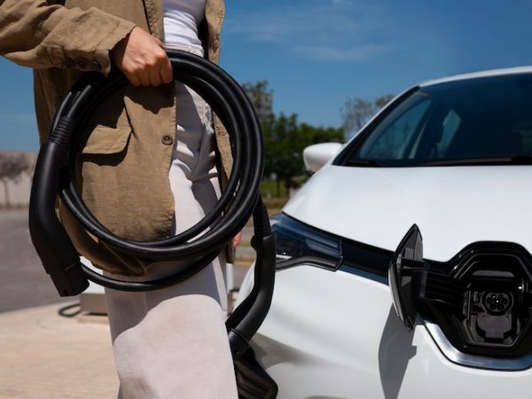 Estações de Recarga: O Futuro dos Carros Elétricos Chegou