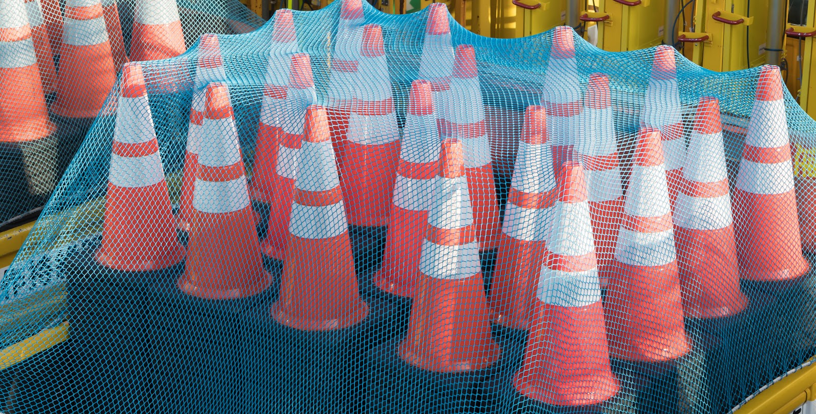 Sinalização e Proteção: Tornando sua Oficina Mais Segura
