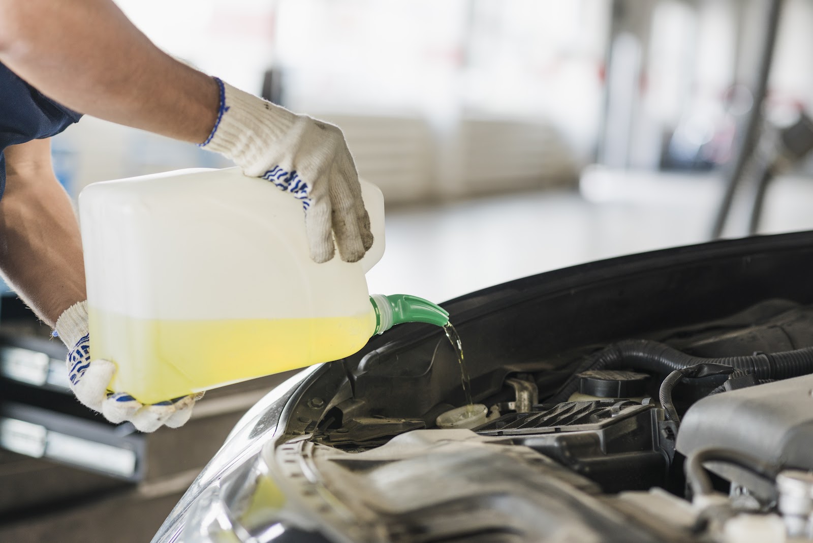 Vantagens do Carrinho de Óleo a Granel: Praticidade e Sustentabilidade na Oficina
